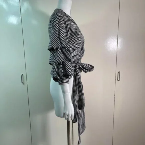 NWT Black and white wrap ruffled tie Top S $90 - Picture 8 of 10